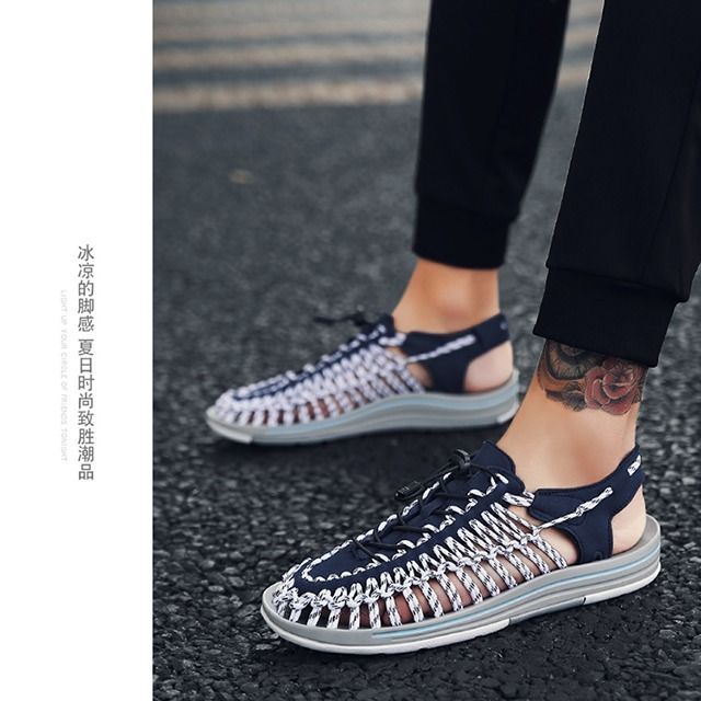 1. Type de chaussure: chaussures de Style marche 2. Sexe: les femmes 3. Saison: printemps, été, automne 4. Occasion: décontracté, quotidien, bureau, chaussures de mariée 5. Orteil: comme photo 6. Type de fermeture: comme photo 7. Hauteur du talon:Comme ph